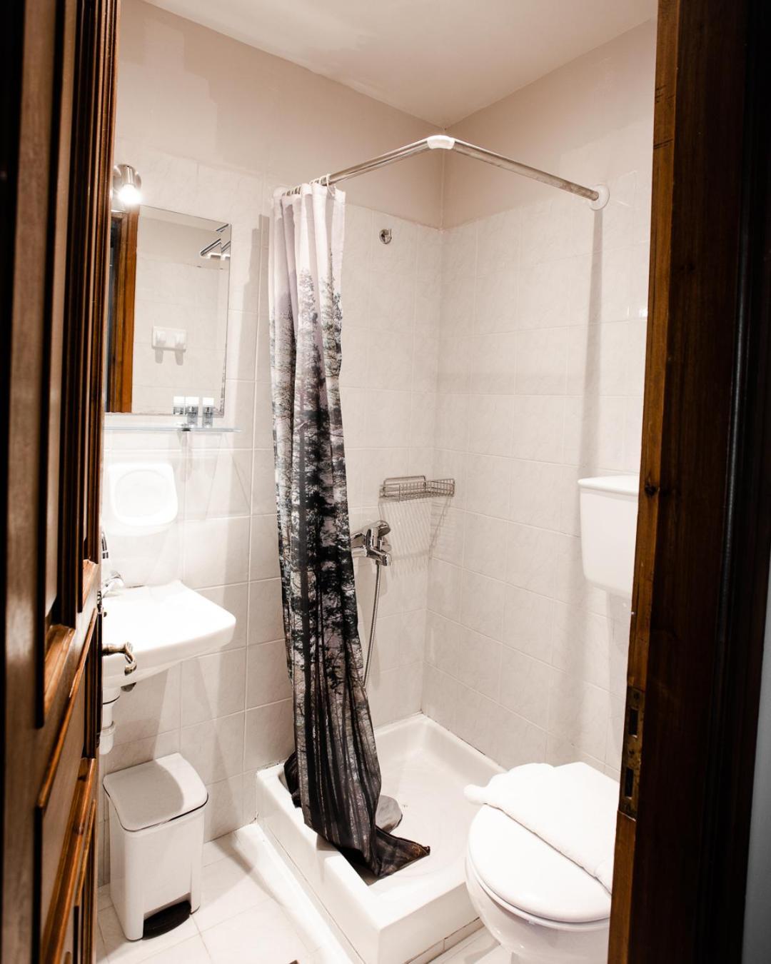 Hotel Shamrock Elati Retreats